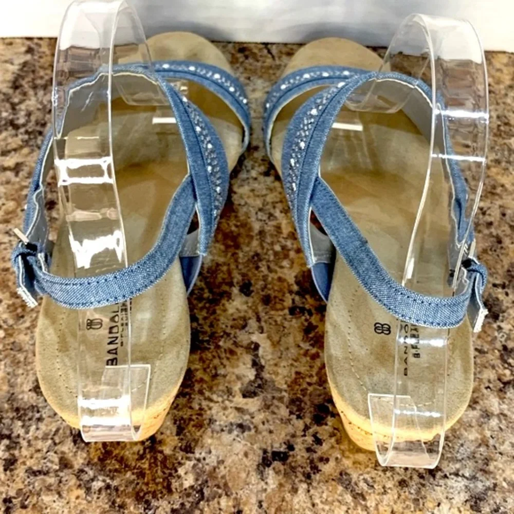 Bandolino Gurleen Chambray Blue & Rhinestone Wedge Sandals Size 8